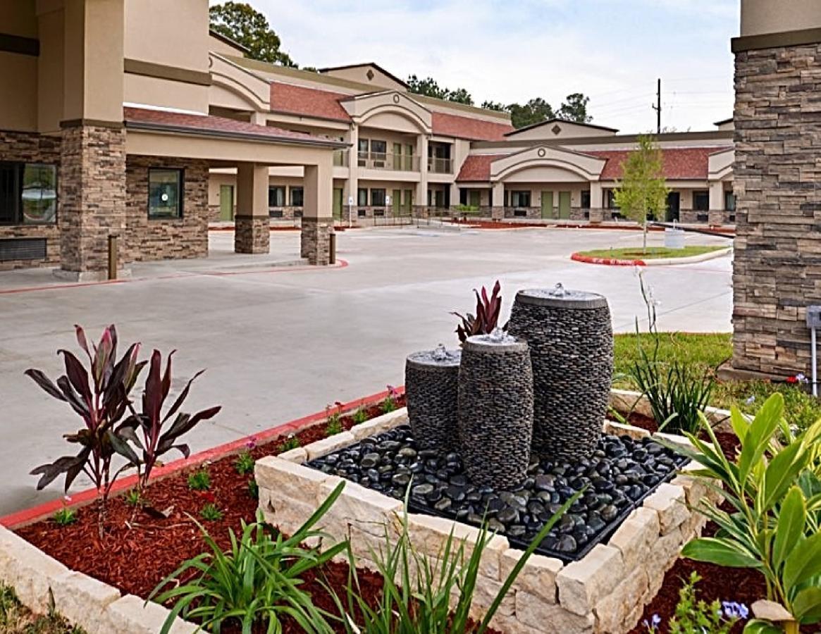 Scottish Inn & Suites - Conroe Ngoại thất bức ảnh